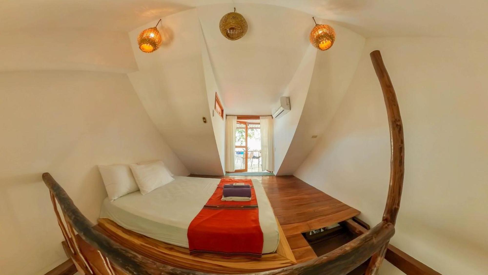 Los Amigos Hostel Flores Værelse billede